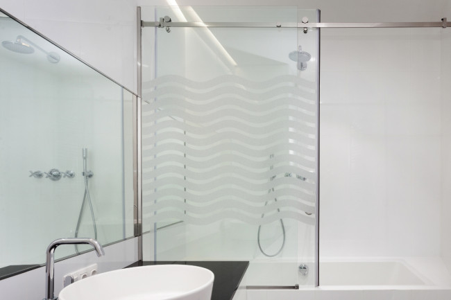 Wave pattern Privacy Window film